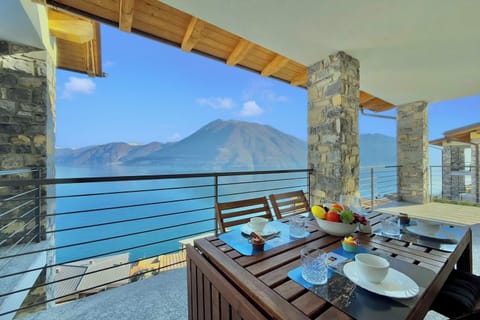 Family Apartment, Multiple Bedrooms, Mountainside (Residence degli Oleandri 4B) | Outdoor dining