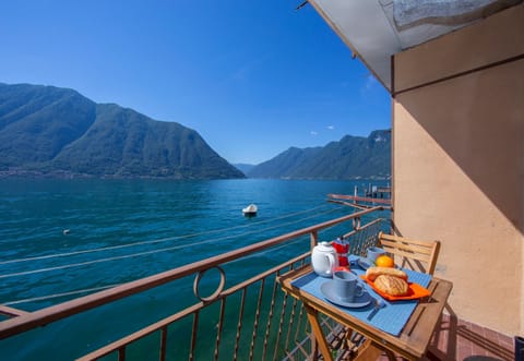 Honeymoon Studio, Mountain View, Lakeside (Colonno Fronte Lago) | Balcony