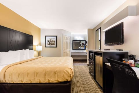 Premium bedding, pillowtop beds, desk, blackout drapes