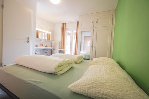 Hypo-allergenic bedding, blackout drapes, bed sheets