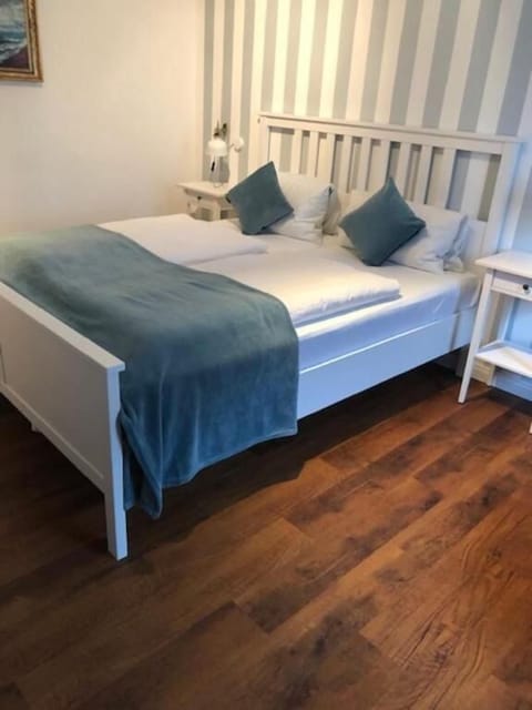 Basic Double Room | Individually decorated, individually furnished, desk, free WiFi