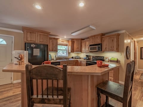 Studio (2 Bedrooms) | Property amenity