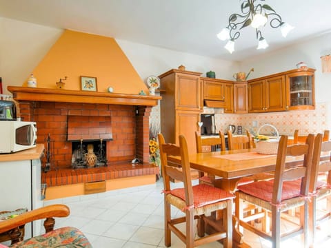 House | Private kitchen | Stovetop