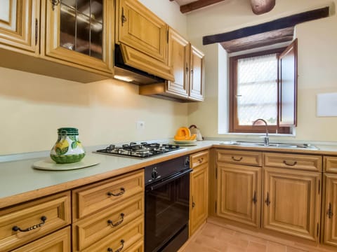 House | Private kitchen | Highchair