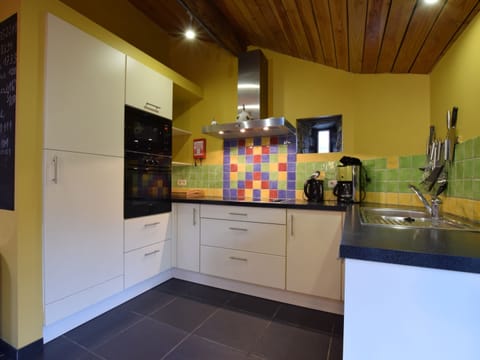 House | Private kitchen | Highchair