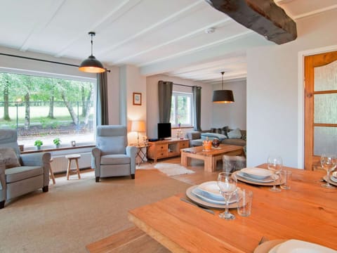 House | Dining