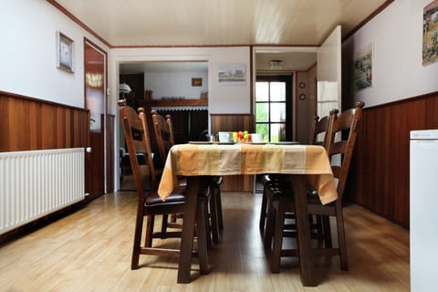 House | Dining