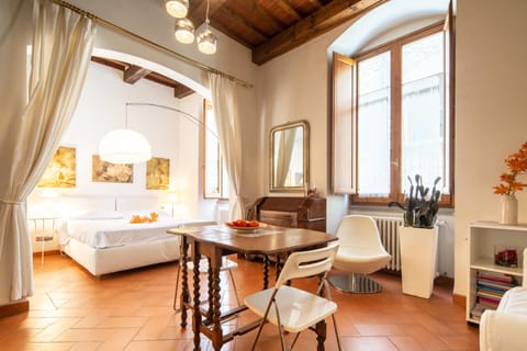 Comfort Apartment | Living area | Flat-screen TV