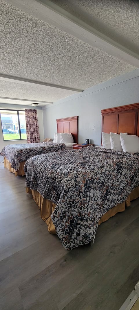 Standard Double Room, 2 Double Beds, Non Smoking | Desk, laptop workspace, free WiFi, bed sheets