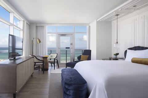 Club Room, 1 King Bed, Ocean View | 1 bedroom, Egyptian cotton sheets, premium bedding, down comforters