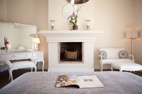 In-room safe, individually decorated, individually furnished, desk