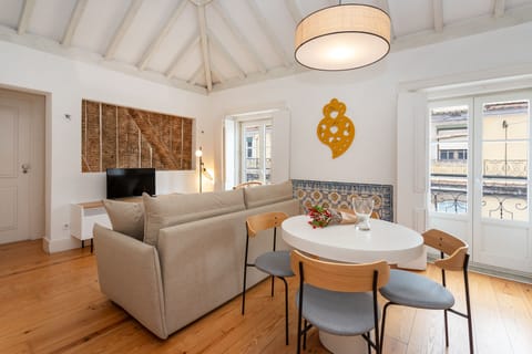 Standard Apartment, 1 Bedroom | Living area | 80-cm flat-screen TV with cable channels, LCD TV