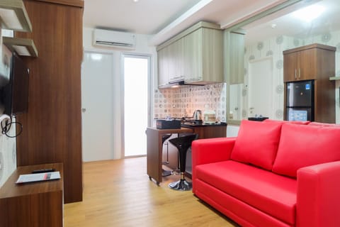 Room | Living room | TV