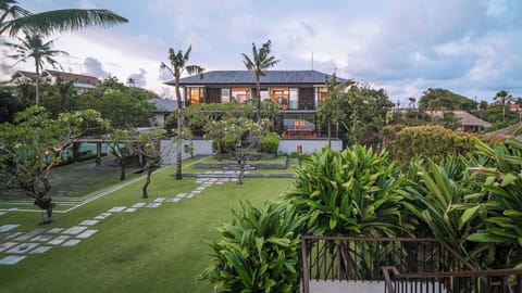 Villa, 5 Bedrooms | 5 bedrooms, desk, iron/ironing board, free WiFi