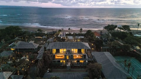 Villa, 5 Bedrooms | 5 bedrooms, desk, iron/ironing board, free WiFi