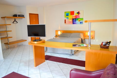 Panoramic Suite | Minibar, desk, iron/ironing board, WiFi (free)