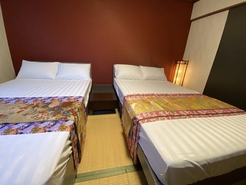 Private Vacation Home | 1 bedroom, desk, iron/ironing board, free WiFi