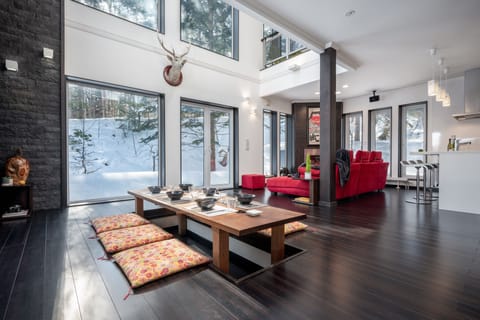 3 Bedroom House, Non smoking | Living area | Flat-screen TV, Netflix, streaming services