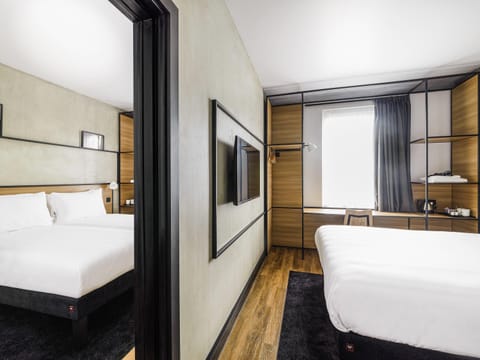 Family Suite, 2 Double Beds | Desk, laptop workspace, soundproofing, free WiFi