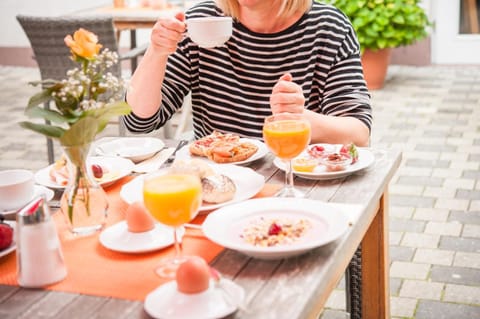 Breakfast, lunch, dinner served; German cuisine, garden views 
