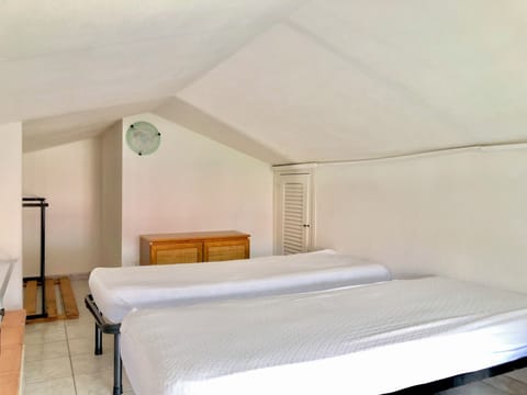 Standard Condo | Bed sheets