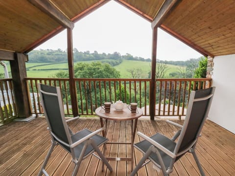 Cottage | Property grounds