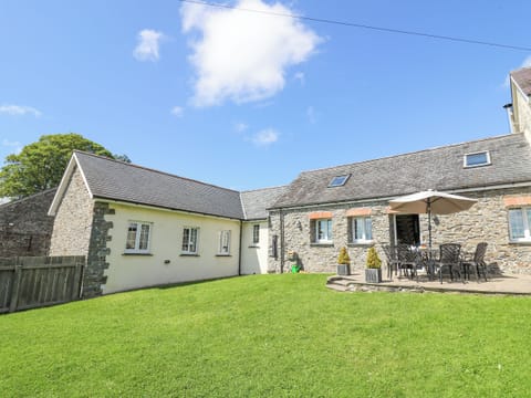 Cottage | Exterior