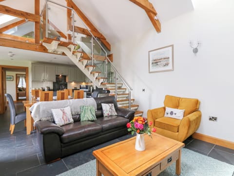 Cottage | Living area