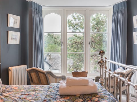 Cottage | 4 bedrooms, individually decorated, individually furnished, free WiFi