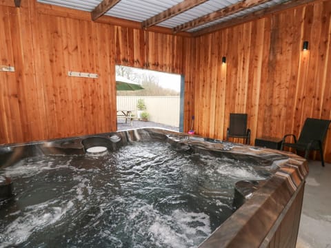 Cottage | Spa