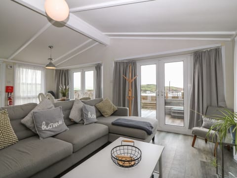 Cottage | Living area