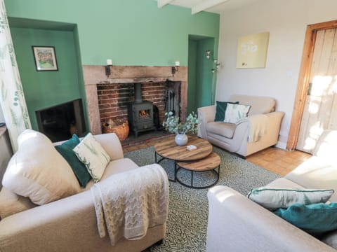 Cottage | Living area