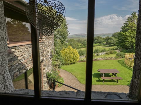 Cottage | Interior