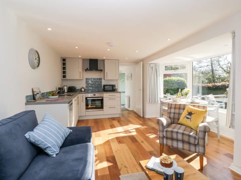 Cottage | Living room