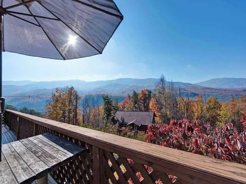 Studio (2 Bedrooms) | Front of property