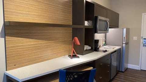 Studio, 1 King Bed with Sofa bed | Private kitchen | Fridge, microwave, stovetop, dishwasher