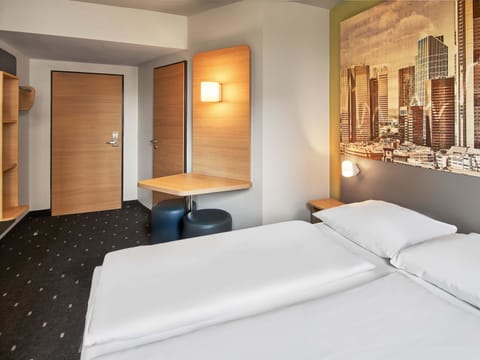 Double Room | Desk, laptop workspace, soundproofing, free WiFi