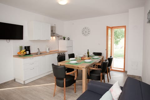 Villa, 4 Bedrooms, Smoking, Private Pool | Private kitchen | Microwave, oven, stovetop, dishwasher