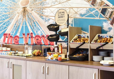 Daily buffet breakfast for a fee