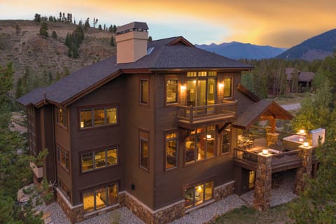 House (6 Bedrooms) | Property amenity