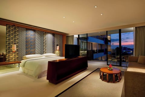 Junior Suite, 1 Bedroom, Garden View (Balcony) | In-room safe, iron/ironing board, free cribs/infant beds, rollaway beds