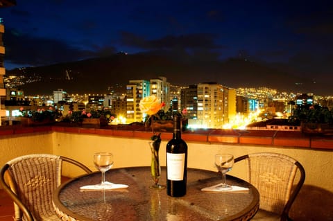 Panoramic Double Room | Outdoor dining | Breakfast and dinner served