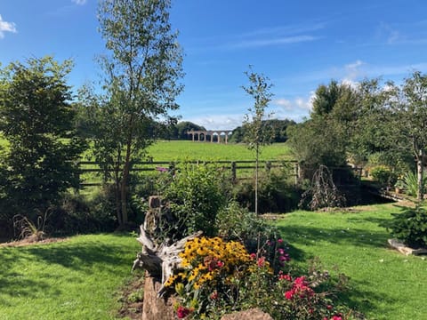 Cottage | Property grounds