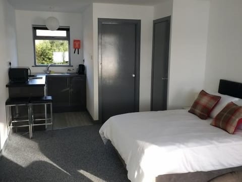 Double Room, Ensuite (Self Catering)