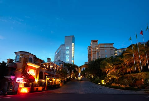 Front of property - evening/night