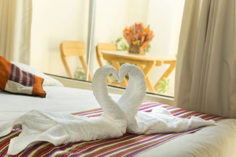 Junior Suite | In-room safe, individually decorated, desk, laptop workspace