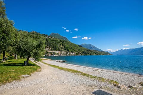 Family Apartment, 1 Bedroom, Microwave (Borgo Degli Ulivi - 200m to the Lake) | Exterior