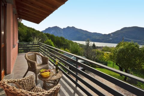 Family Villa, Multiple Bedrooms, 2 Bathrooms (Casa Virginia) | Balcony