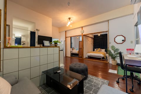 House, 2 Bedrooms, Non Smoking | Living area | Flat-screen TV, Netflix, streaming services