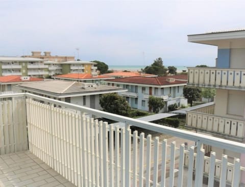 Apartment, 2 Bedrooms, Balcony, City View | Balcony